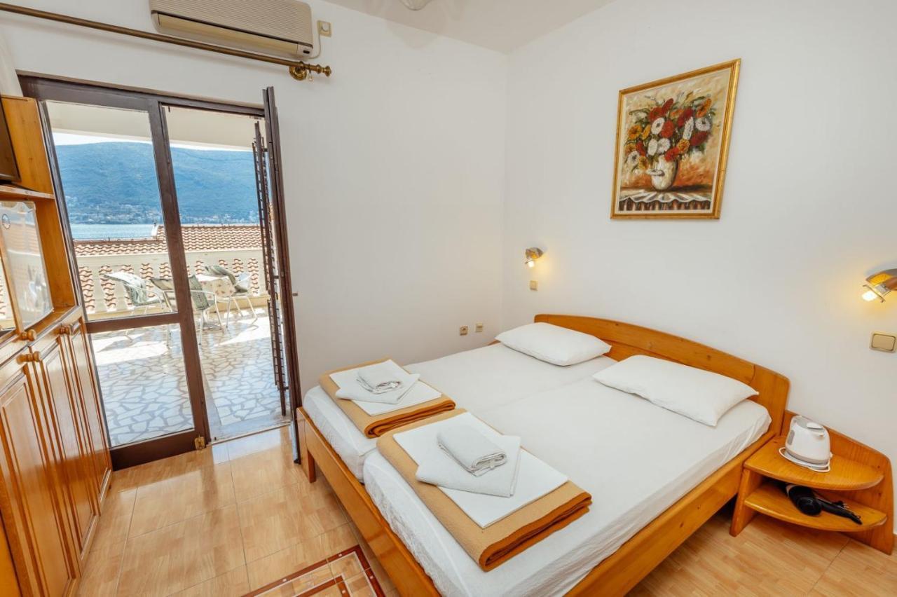 Radic Rooms Herceg Novi Ngoại thất bức ảnh